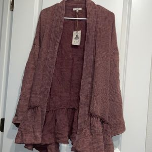 NWT Long Sleeve Kimono with ruffle bottom